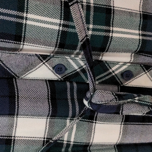 Beach Lunch Lounge Size L Plaid Flannel Dress Shirt - Picture 5 of 8
